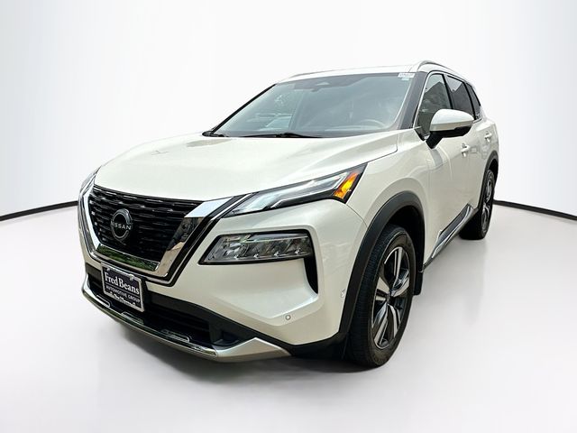 2023 Nissan Rogue Platinum photo 2