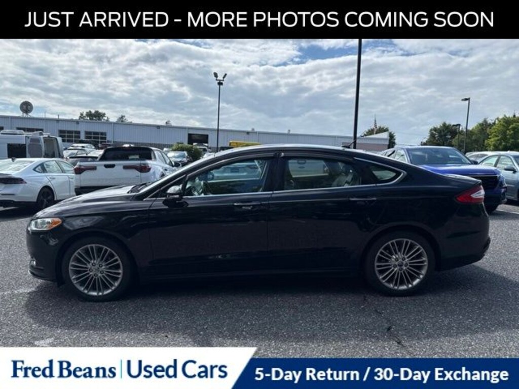 Certified 2016 Ford Fusion SE Sedan