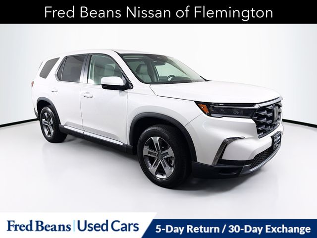 2023 Honda Pilot EX-L 8-Occupant AWD's photo