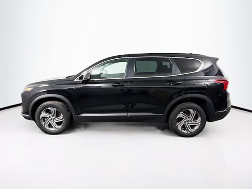 Used 2023 Hyundai Santa Fe SE SUV