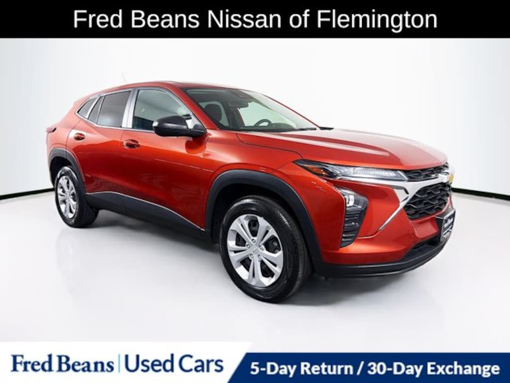 Used 2024 Chevrolet Trax LS SUV