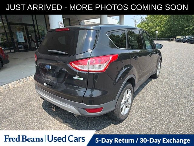 2015 Ford Escape SE - Photo 8