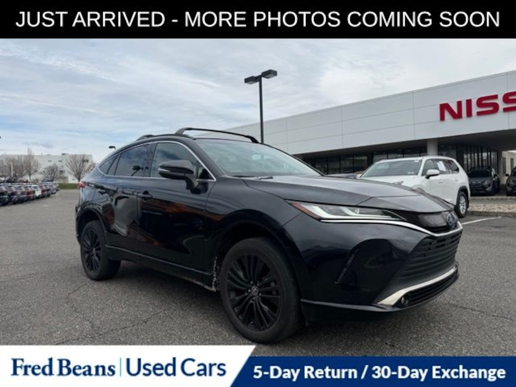 Used 2023 Toyota Venza SUV