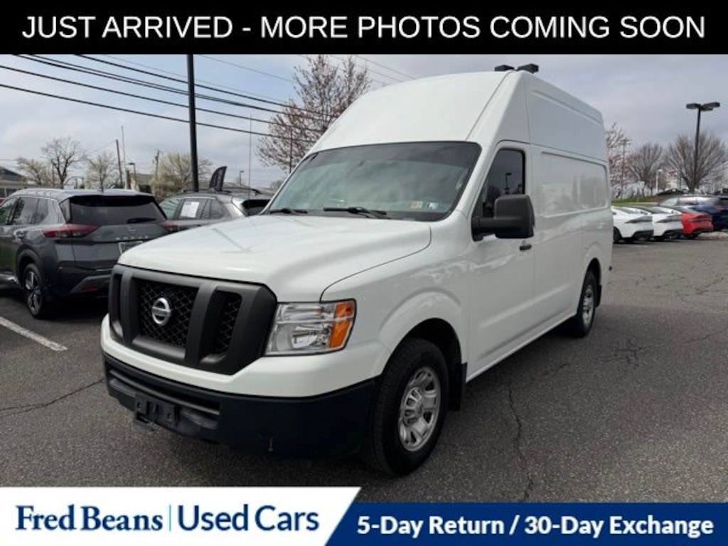 Used 2018 Nissan NV2500 HD SV Van High Roof Cargo Van