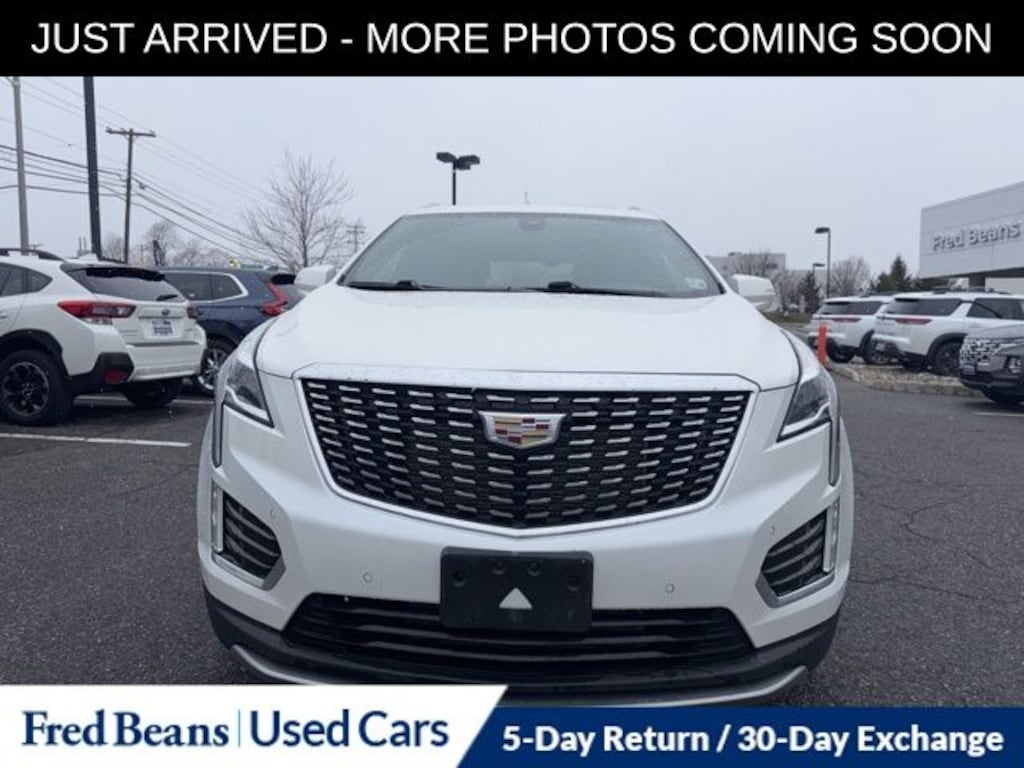 Used 2024 CADILLAC XT5 Premium Luxury SUV