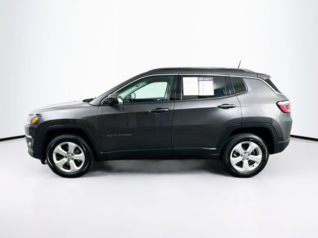 Used 2018 Jeep Compass Latitude SUV