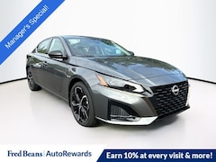 2025 Nissan Altima SR Sedan