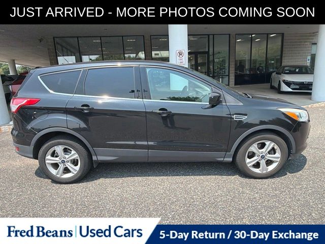 2015 Ford Escape SE - Photo 9