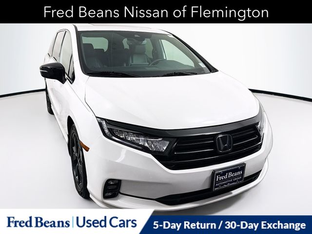 2023 Honda Odyssey SPORT's photo