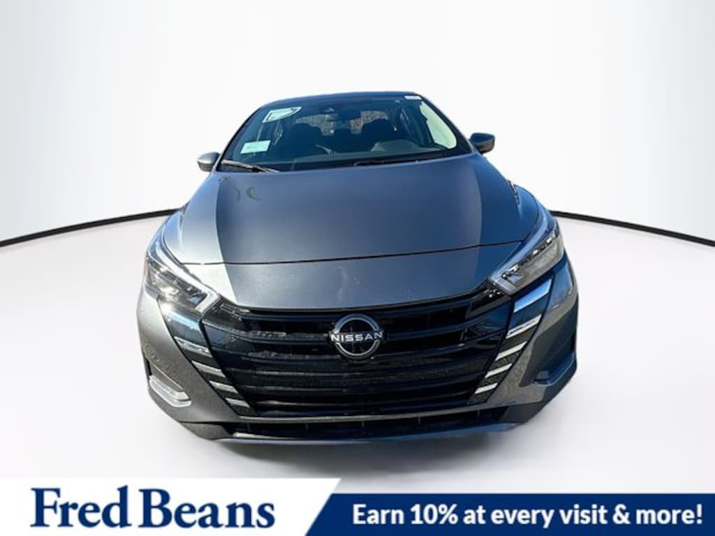 New 2025 Nissan Versa 1.6 SV Sedan