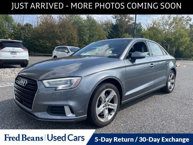2018 Audi A3 2.0T Premium photo 3