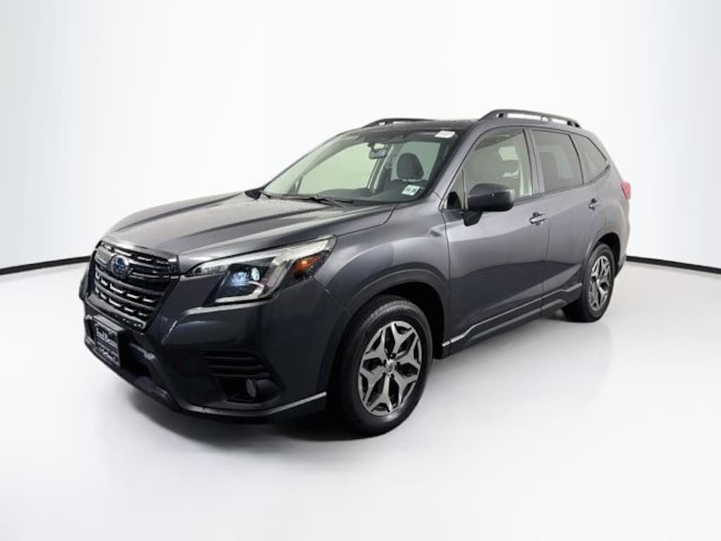 Used 2023 Subaru Forester Premium SUV
