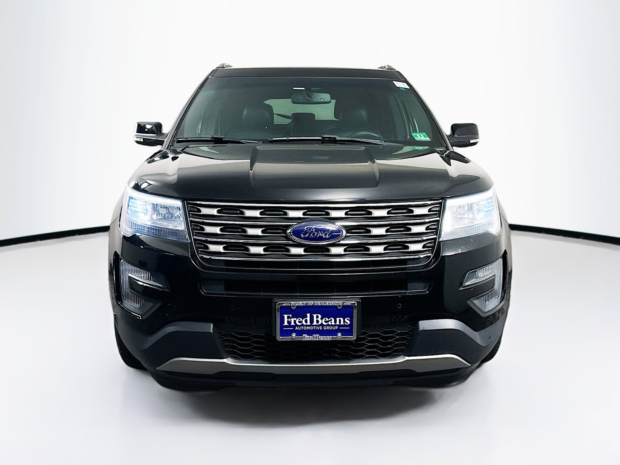 Used 2016 Ford Explorer XLT with VIN 1FM5K8D88GGB10452 for sale in Flemington, NJ