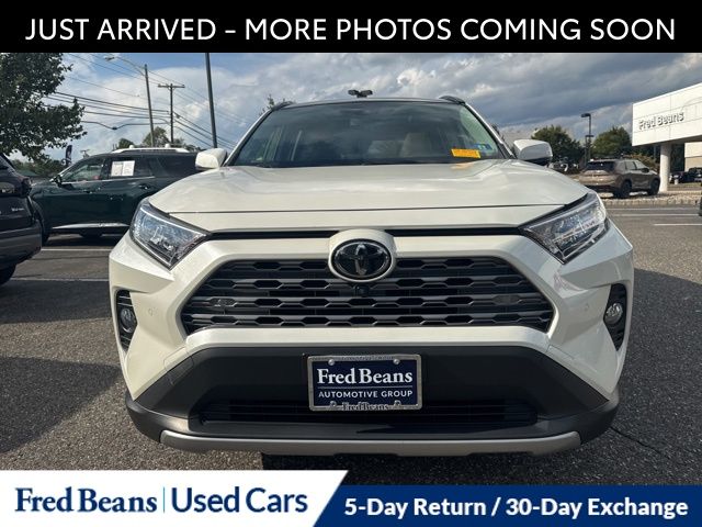 2020 Toyota RAV4 Limited photo 2