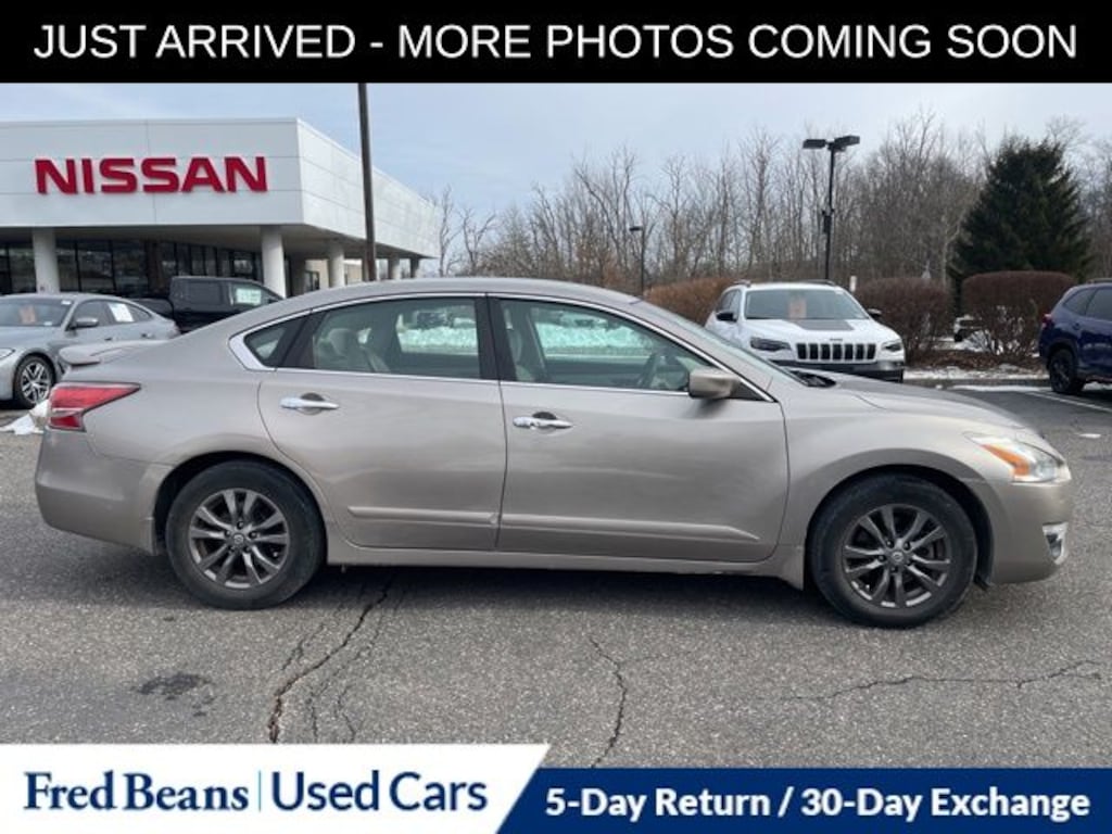 Used 2015 Nissan Altima 2.5 S Sedan