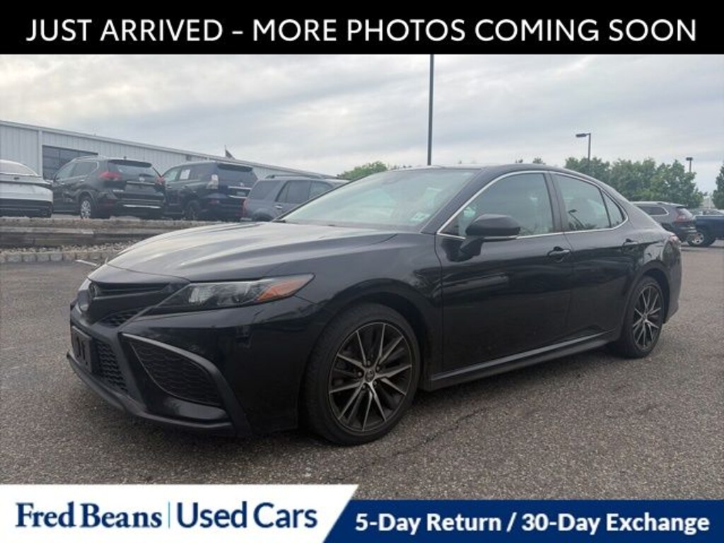 Certified 2022 Toyota Camry SE Sedan