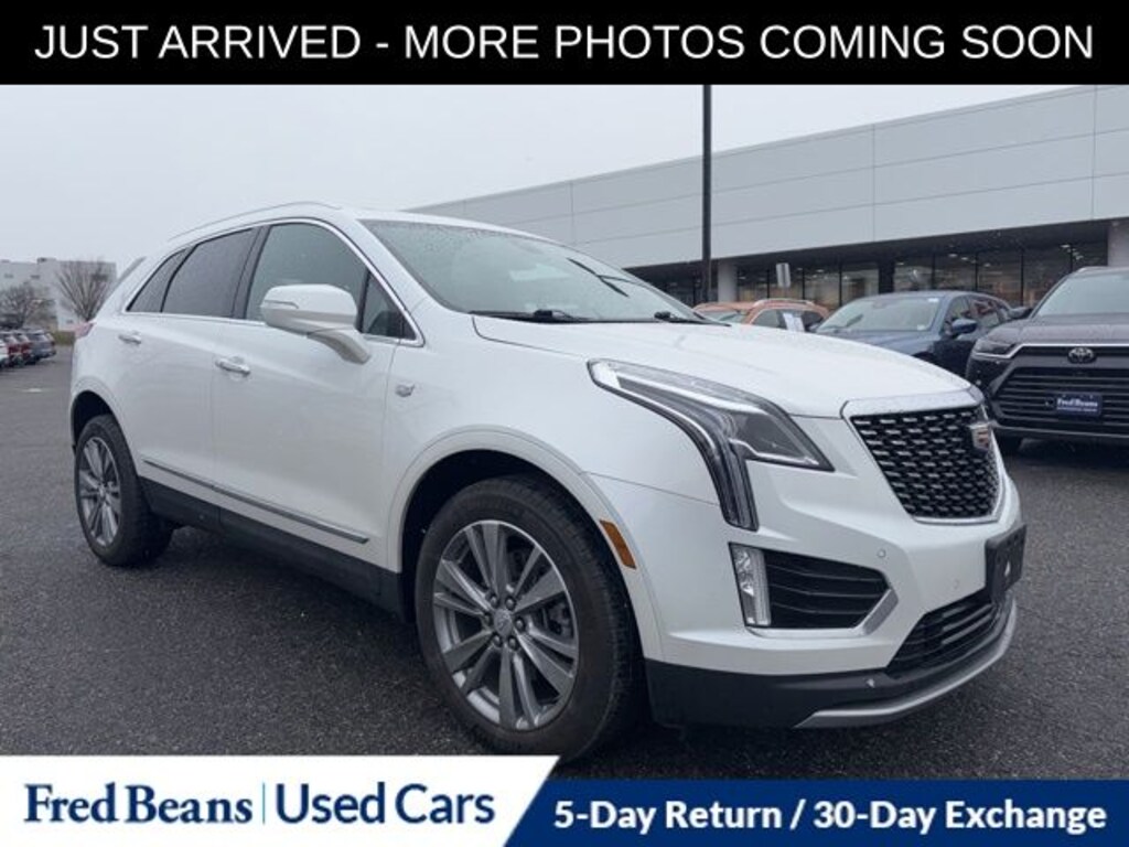 Used 2024 CADILLAC XT5 Premium Luxury SUV