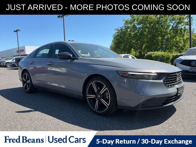 2023 Honda Accord Hybrid Sport w/o BSI's photo