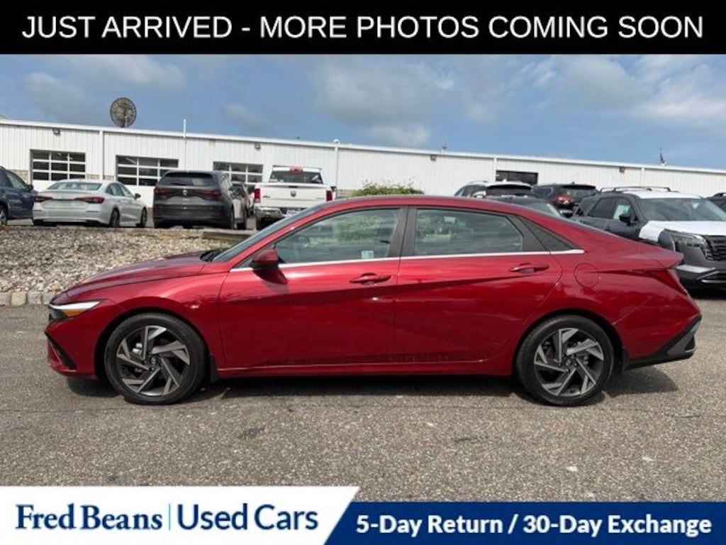 Used 2024 Hyundai Elantra SEL Sedan