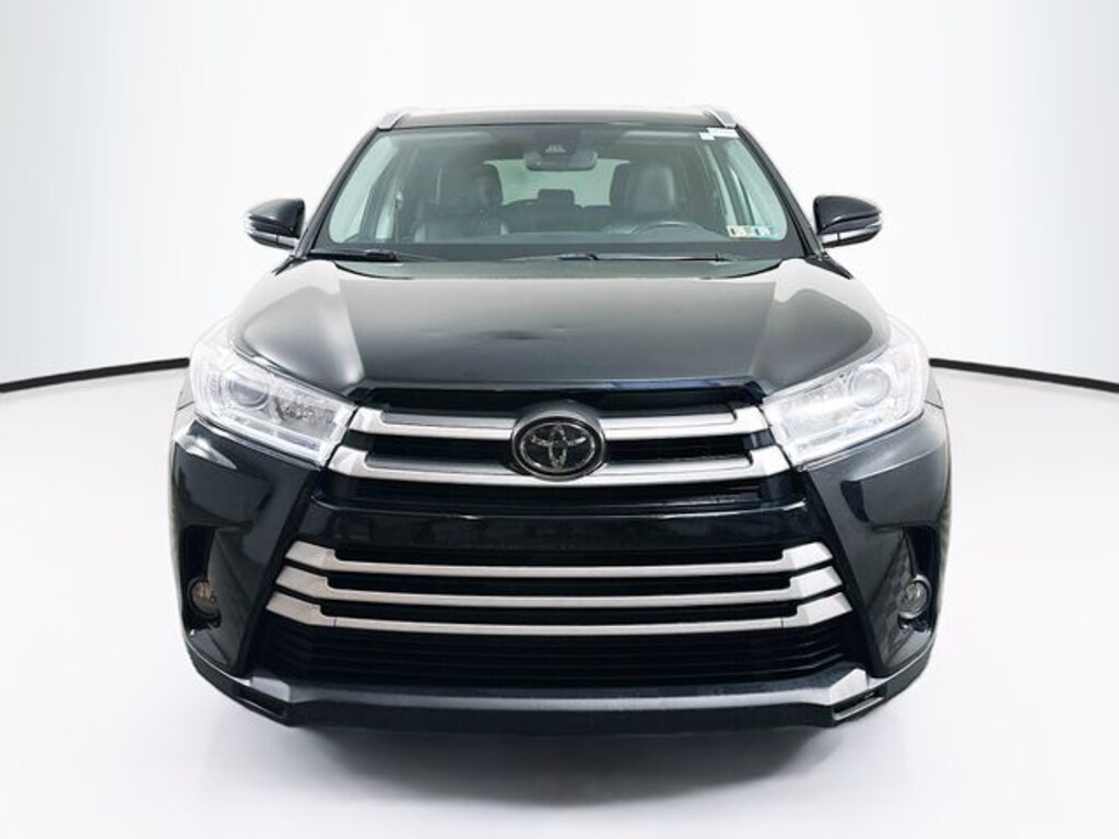 Used 2017 Toyota Highlander XLE SUV