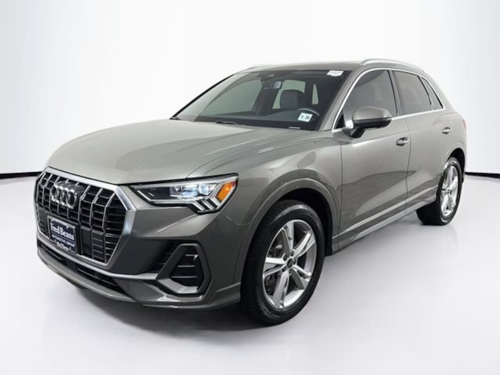 Used 2024 Audi Q3 Premium Plus SUV