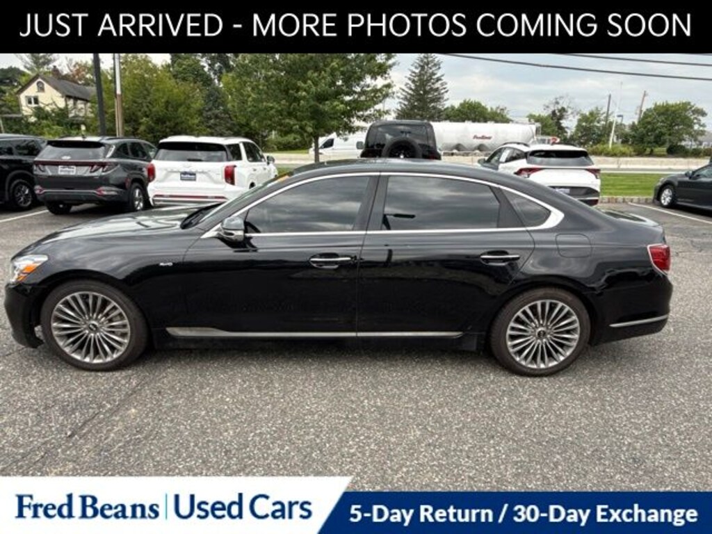 Used 2019 Kia K900 Luxury Sedan