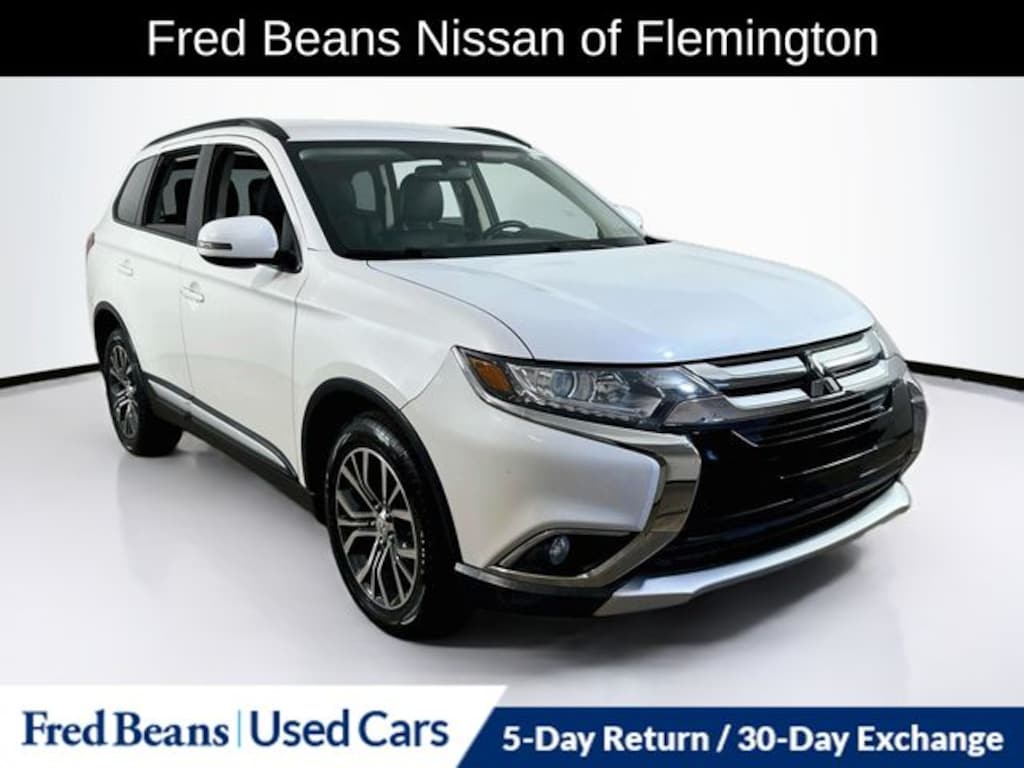 Used 2016 Mitsubishi Outlander SEL SUV