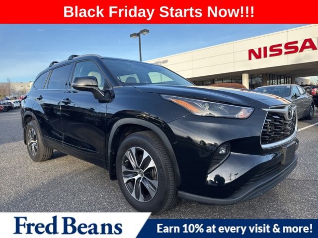 Used 2022 Toyota Highlander XLE SUV