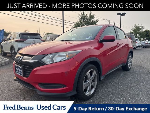 2018 Honda HR-V LX photo 3