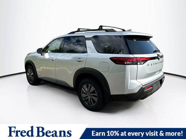 2025 Nissan Pathfinder SV photo 4