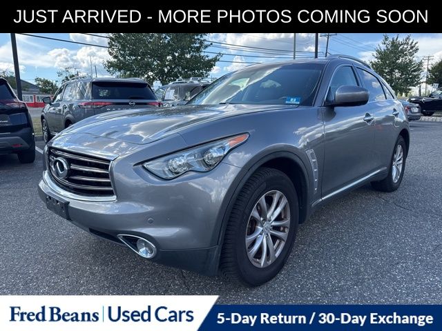 2014 Infiniti QX70 Base photo 3