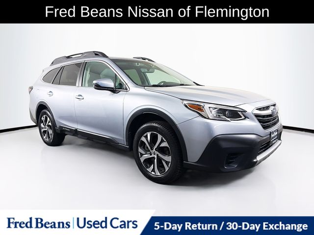 2021 Subaru Outback Limited's photo