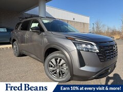 2026 Nissan Pathfinder SV SUV