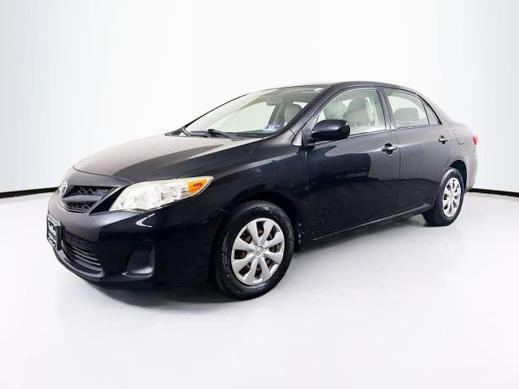 Used 2011 Toyota Corolla LE Sedan