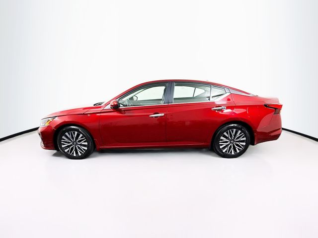 2023 Nissan Altima 2.5 SV photo 4