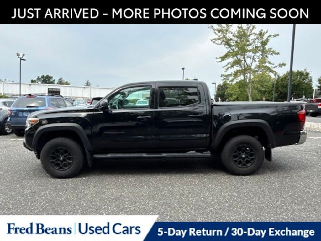 Certified 2023 Toyota Tacoma SR5 Truck Double Cab