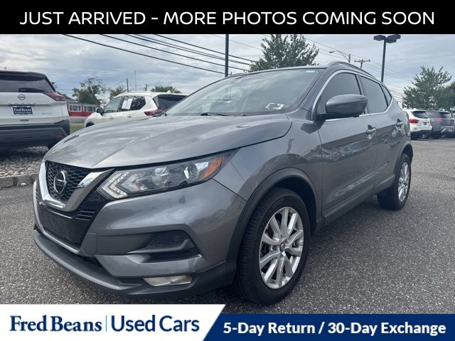 2020 Nissan Rogue Sport SV photo 2