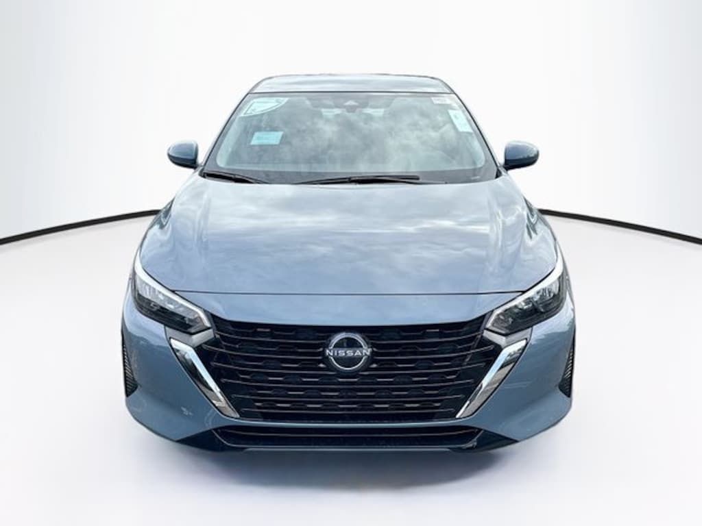 New 2025 Nissan Sentra SV Sedan
