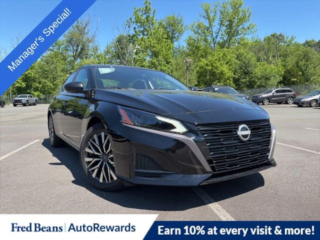 New 2026 Nissan Altima SV Sedan