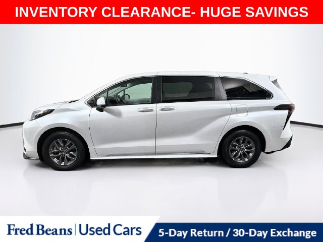 Used 2025 Toyota Sienna XLE Van Passenger Van