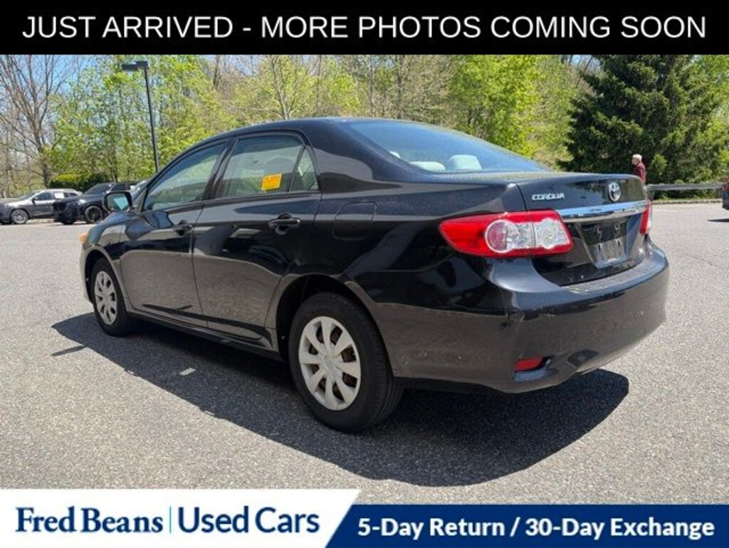 Used 2011 Toyota Corolla LE Sedan