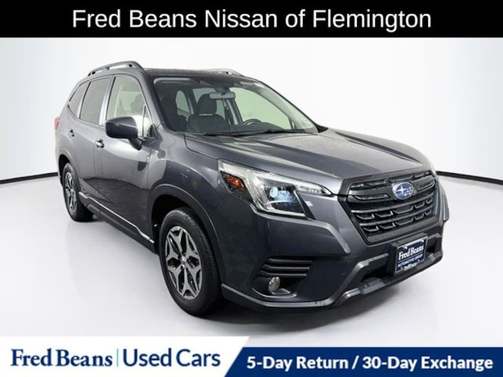 Used 2023 Subaru Forester Premium SUV