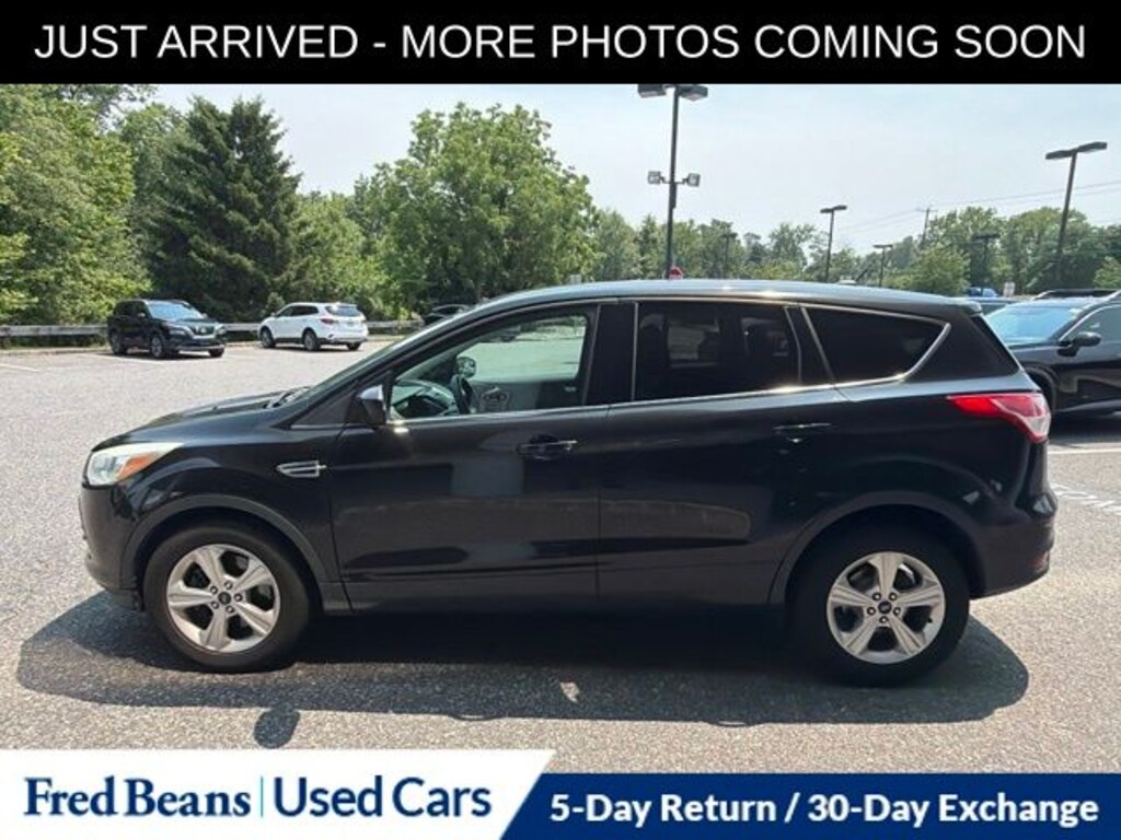 Used 2015 Ford Escape SE SUV