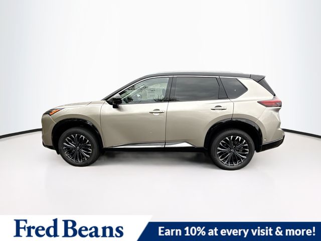 2026 Nissan Rogue Platinum photo 2