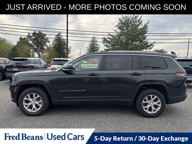 2022 Jeep Grand Cherokee Limited photo 4