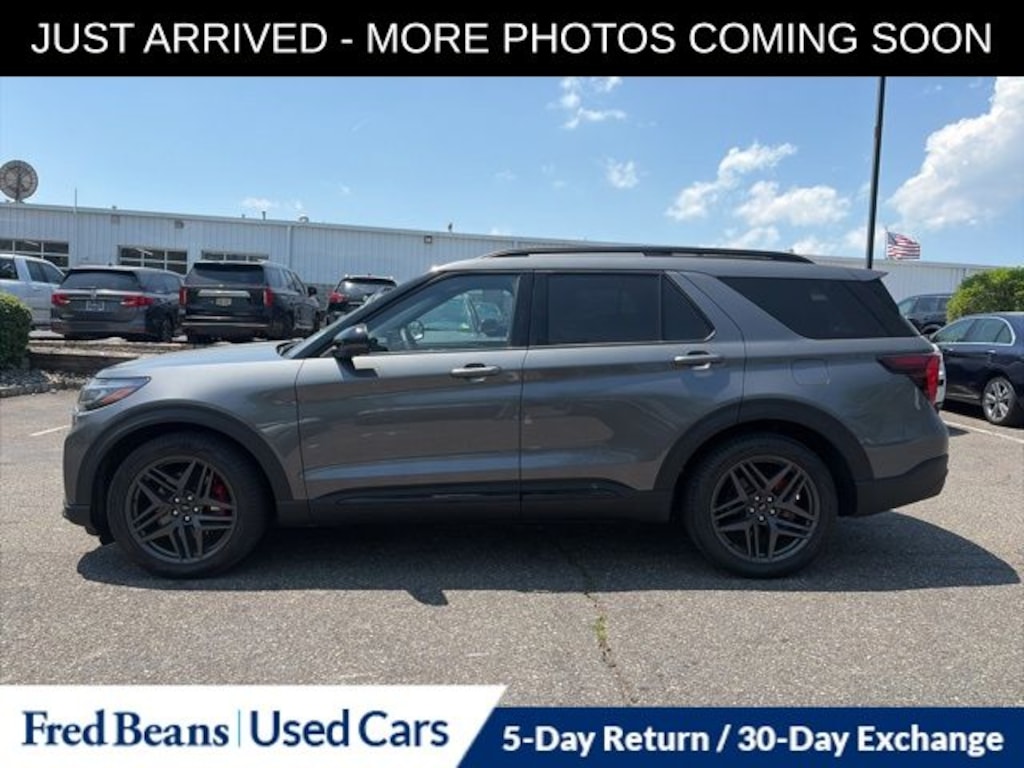 Used 2025 Ford Explorer ST SUV
