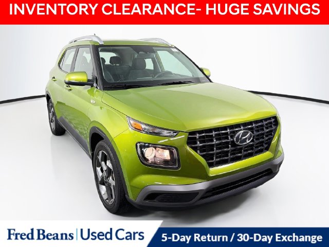 Used 2023 Hyundai Venue SEL SUV