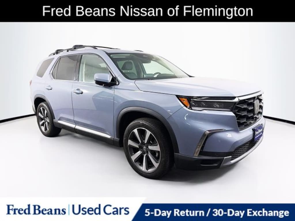 Used 2025 Honda Pilot Elite SUV