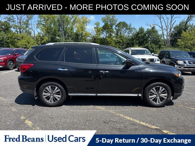 Certified 2018 Nissan Pathfinder SL with VIN 5N1DR2MMXJC626179 for sale in Flemington, NJ