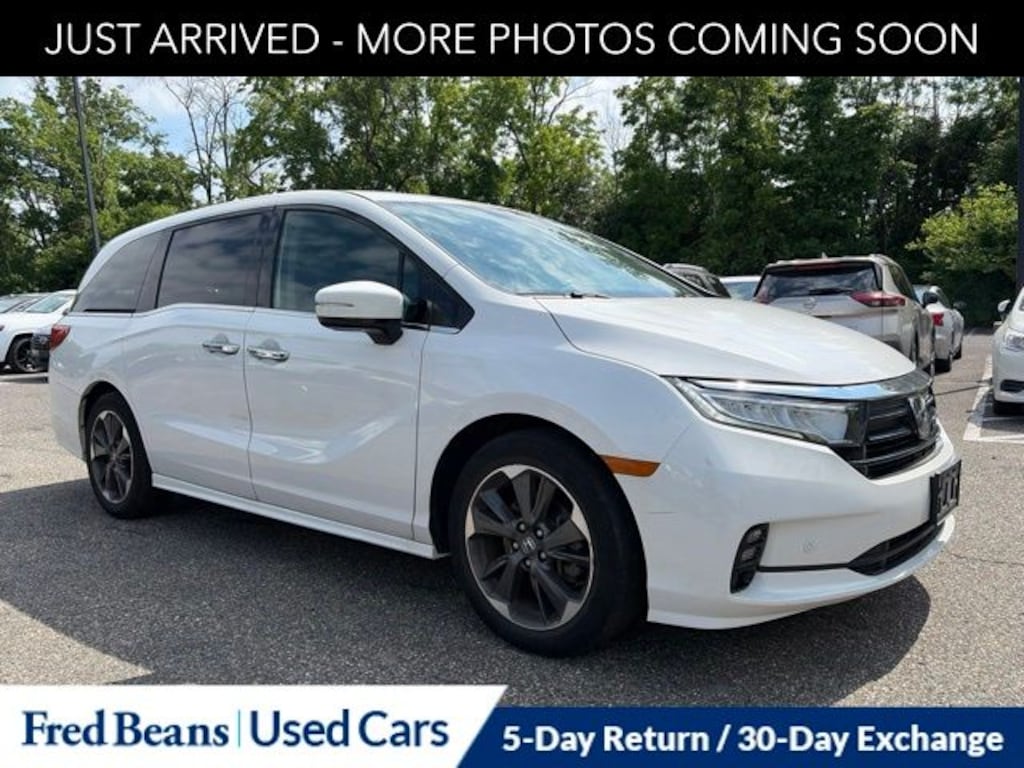Certified 2023 Honda Odyssey Elite Van